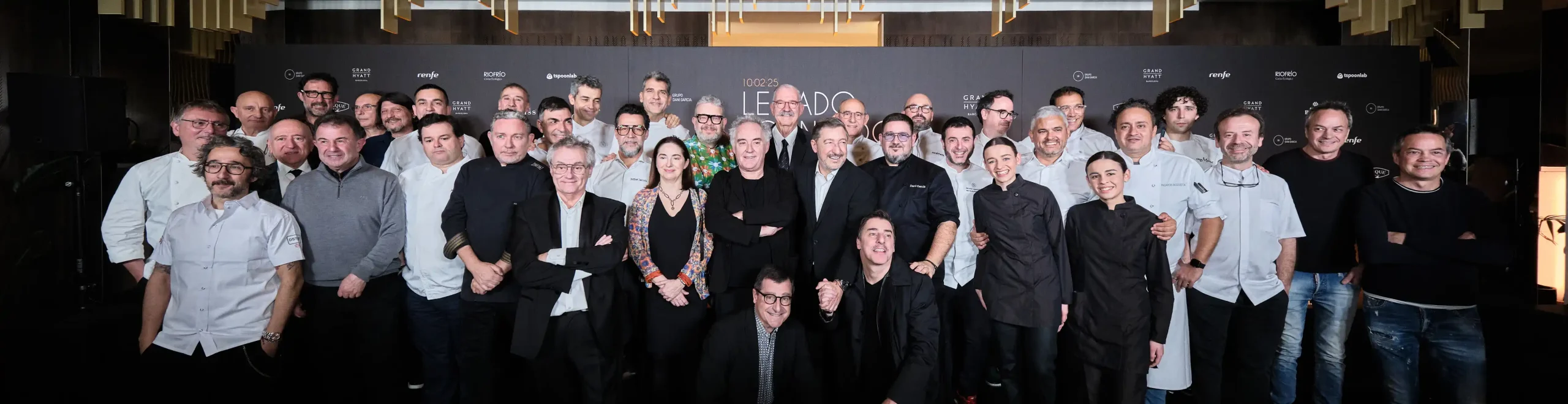Dani García pays tribute to Joan Roca at Leña, surrounded by more than 70 Michelin stars
